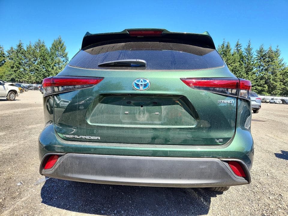 2023 TOYOTA HIGHLANDER HYBRID LE 6