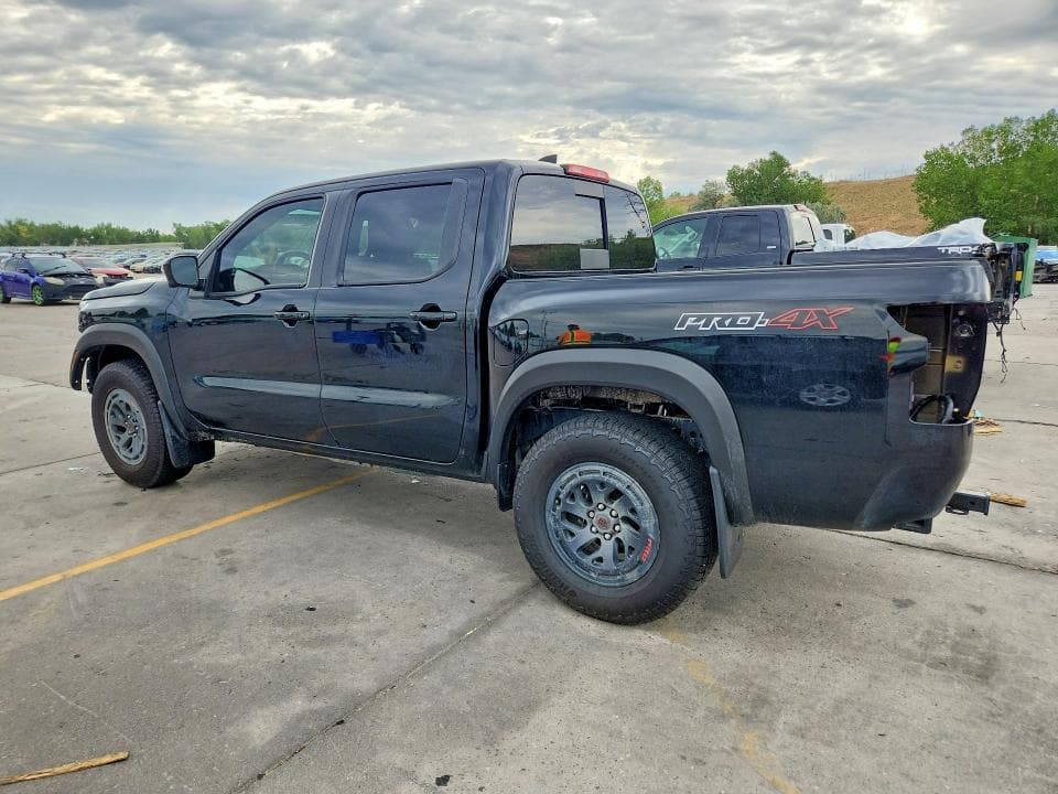 2025 NISSAN FRONTIER PRO-4X 2