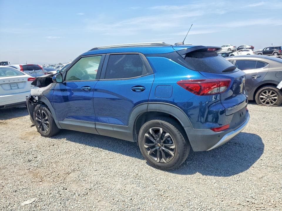 2021 CHEVROLET TRAILBLAZER LT 2