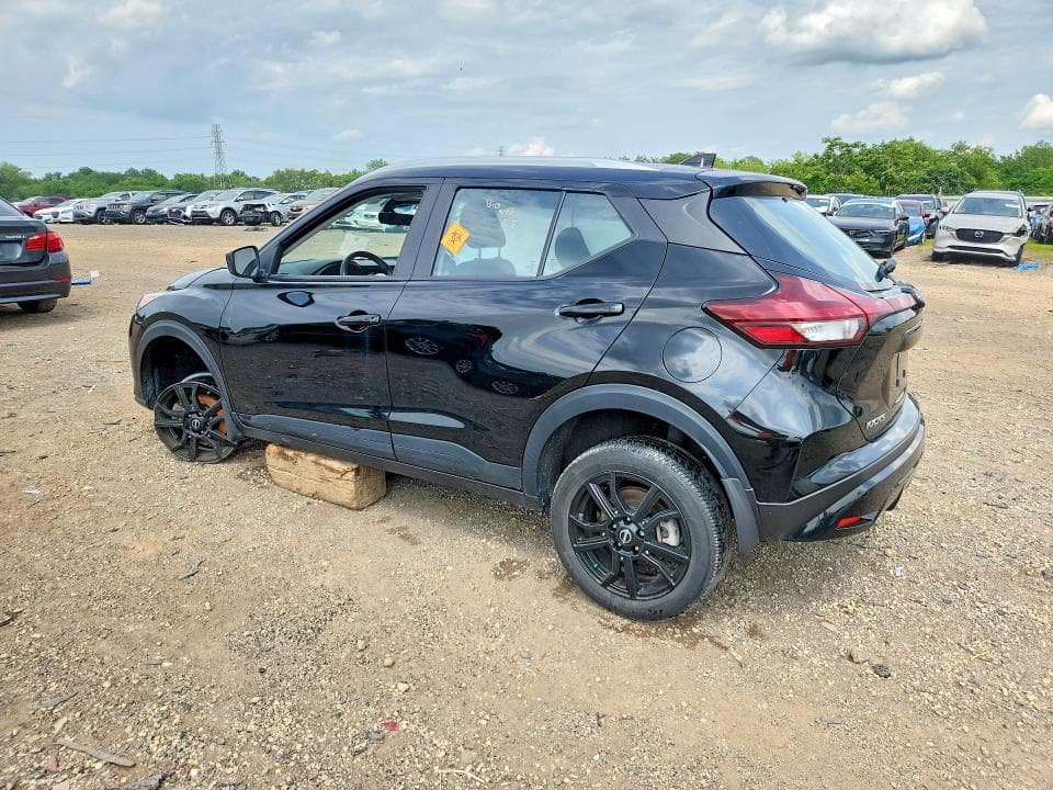 2024 NISSAN KICKS SV 2