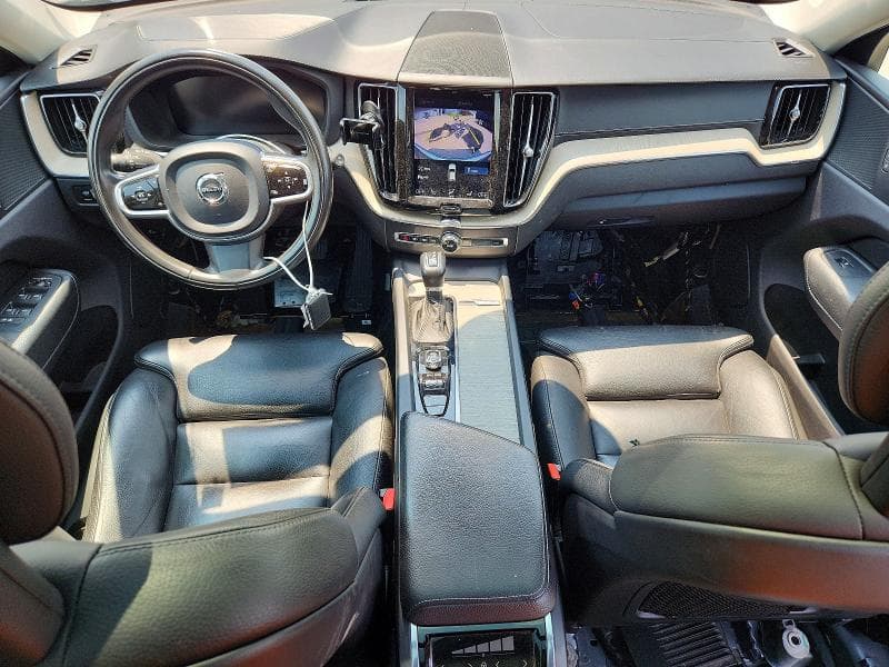 2018 VOLVO XC60 T5 INSCRIPTION 8