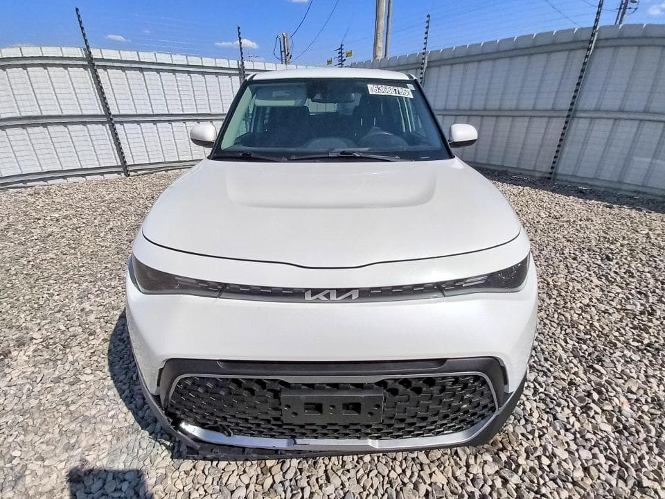 2023 KIA SOUL LX 5