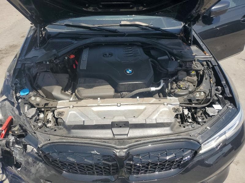 2021 BMW 330I 11
