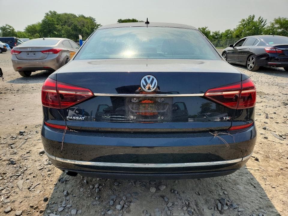 2017 VOLKSWAGEN PASSAT S 6