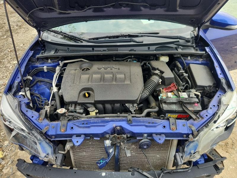 2018 TOYOTA COROLLA SE 11