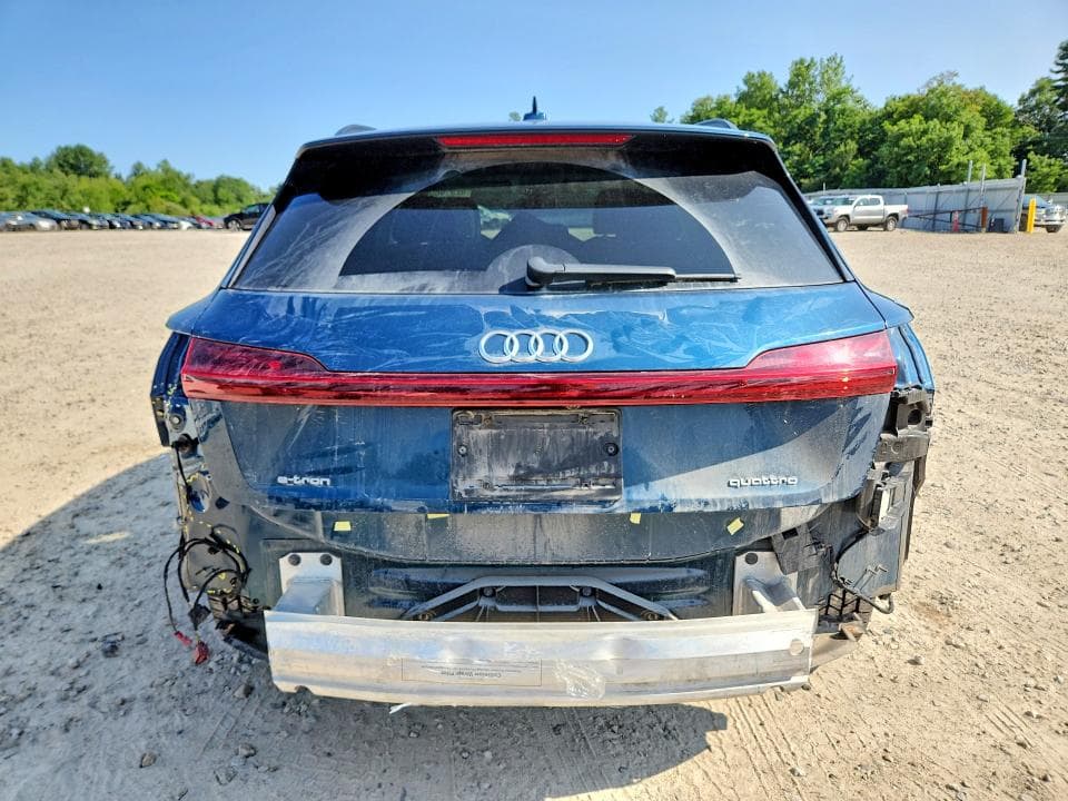 2021 AUDI E-TRON PREMIUM 6