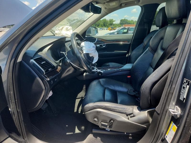 2017 VOLVO XC90 T6 7
