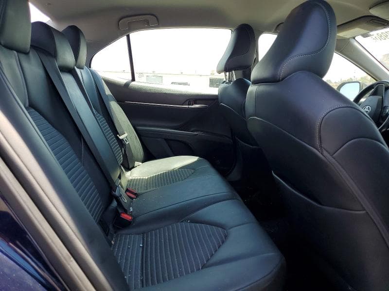 2022 TOYOTA CAMRY SE 10