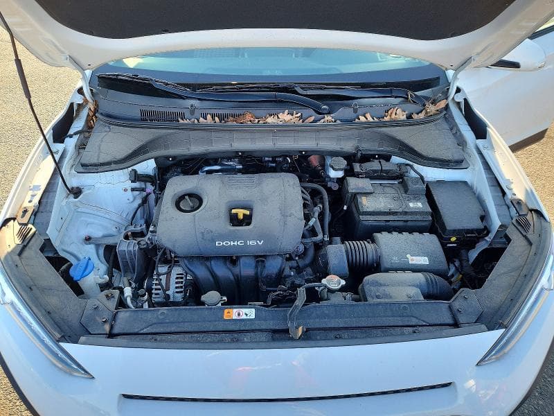 2021 HYUNDAI KONA SEL 12