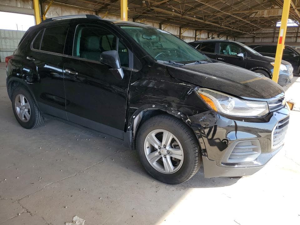 2019 CHEVROLET TRAX 1LT 4