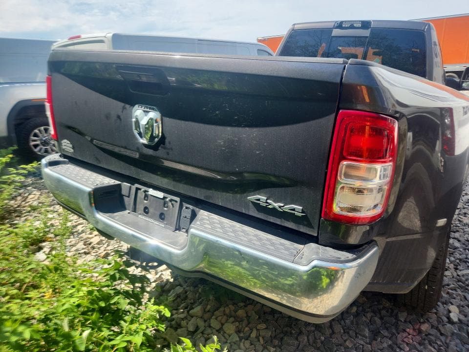 2024 RAM 3500 TRADESMAN 6