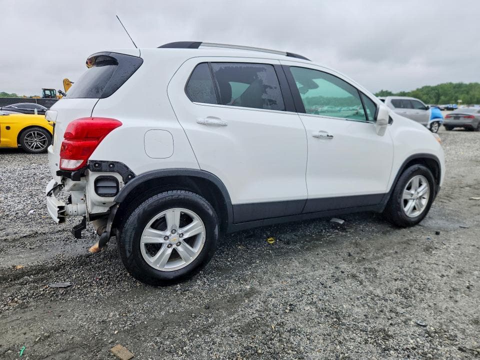 2018 CHEVROLET TRAX 1LT 3