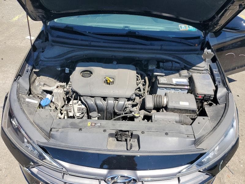 2019 HYUNDAI ELANTRA SEL 11