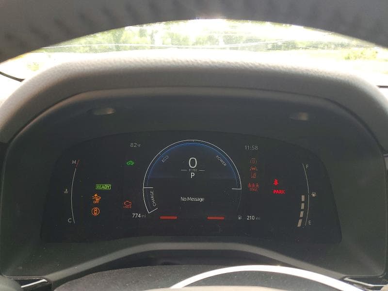 2026 TOYOTA CAMRY LE 9