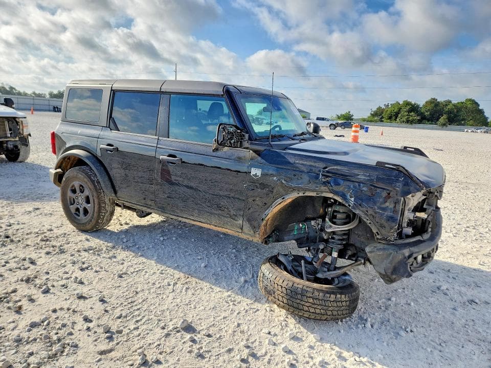 2024 FORD BRONCO BIG BEND 4