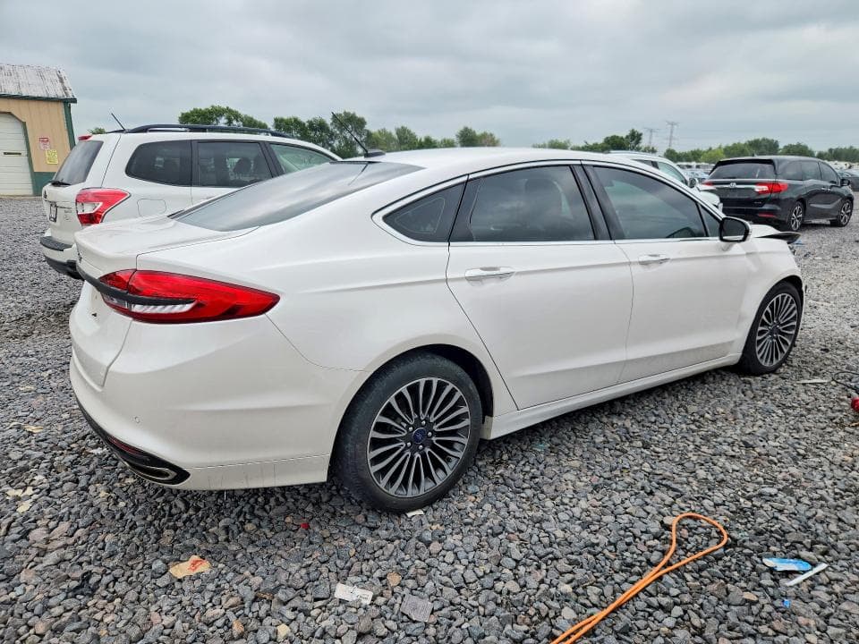 2017 FORD FUSION SE 3