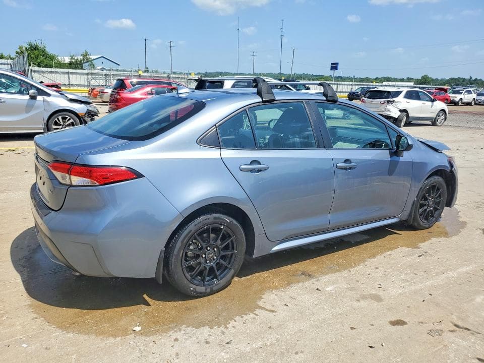 2022 TOYOTA COROLLA LE 3