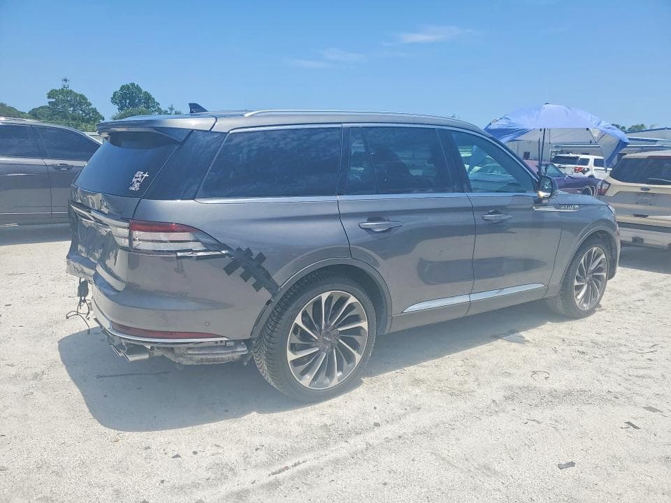 2023 LINCOLN AVIATOR RESERVE 3