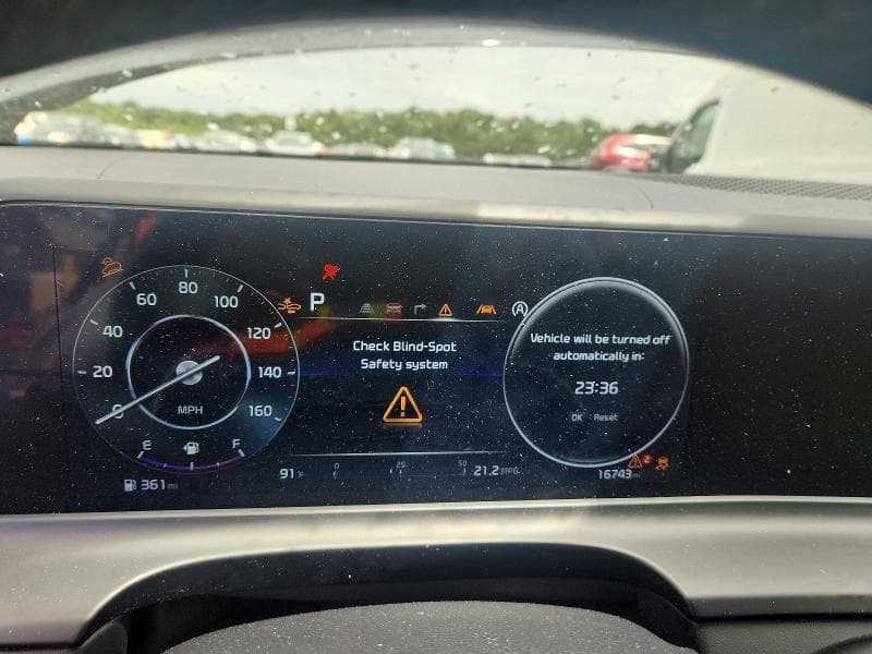 2025 KIA SELTOS EX 9