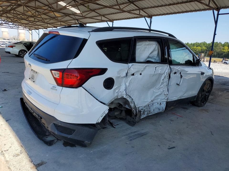 2019 FORD ESCAPE SE 3