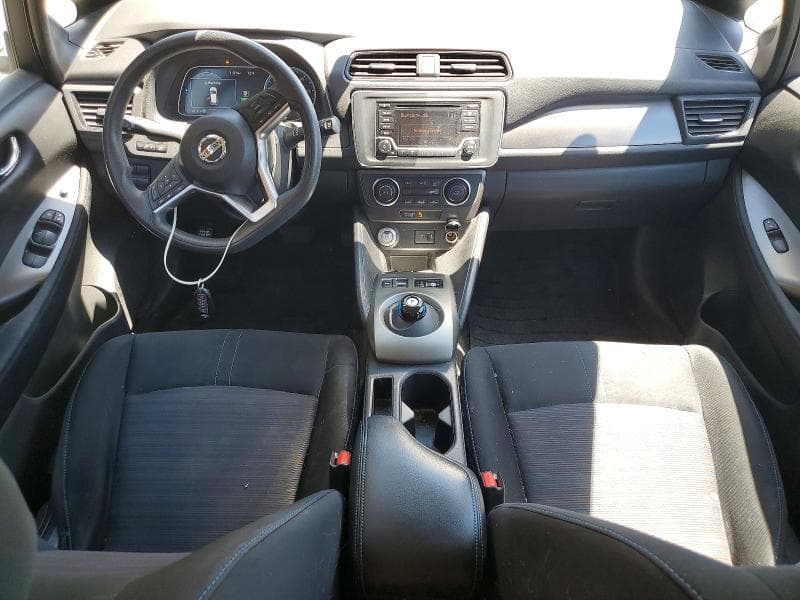 2019 NISSAN LEAF S 8