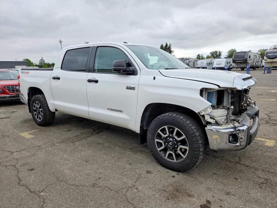2019 TOYOTA TUNDRA SR5 4