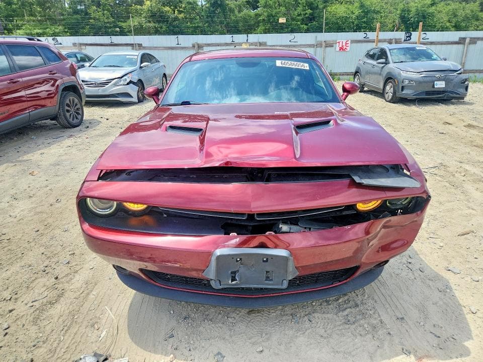 2019 DODGE CHALLENGER SXT 5