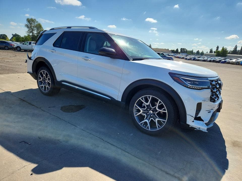 2025 FORD EXPLORER PLATINUM 4