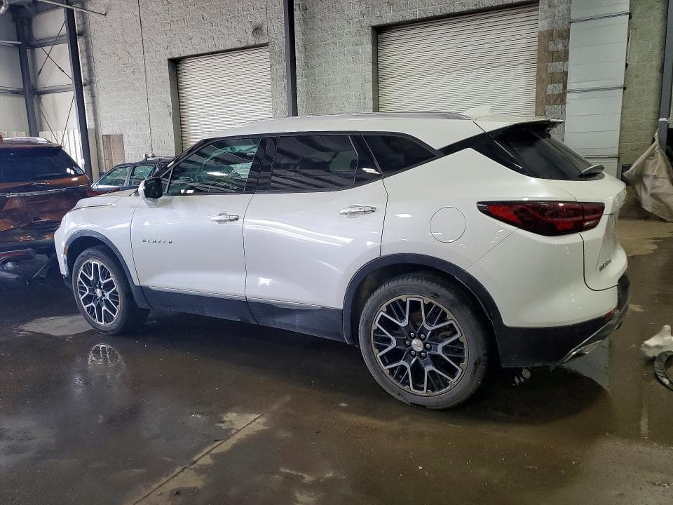 2023 CHEVROLET BLAZER PREMIER 2