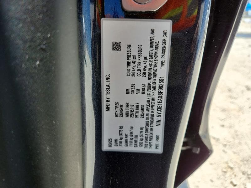 2025 TESLA MODEL 3 13