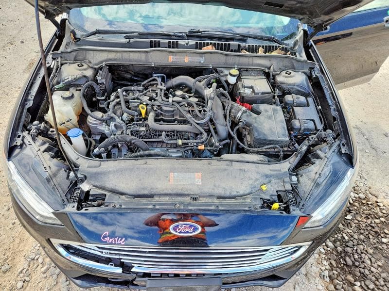 2020 FORD FUSION SE 11