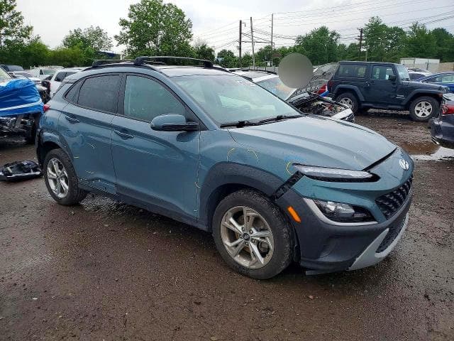 2022 HYUNDAI KONA SEL 4