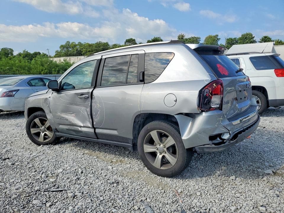 2017 JEEP COMPASS LATITUDE 2