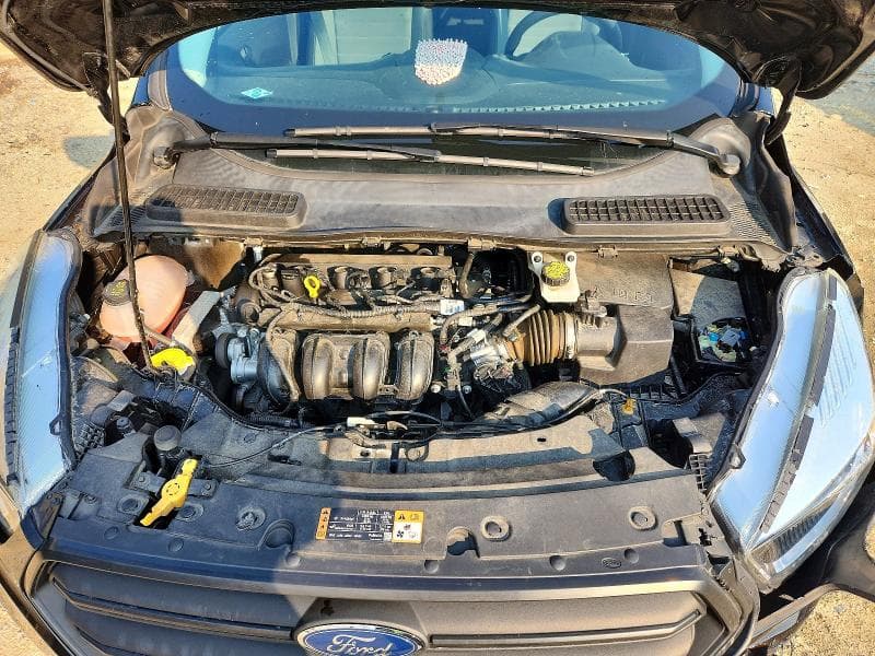 2017 FORD ESCAPE S 12