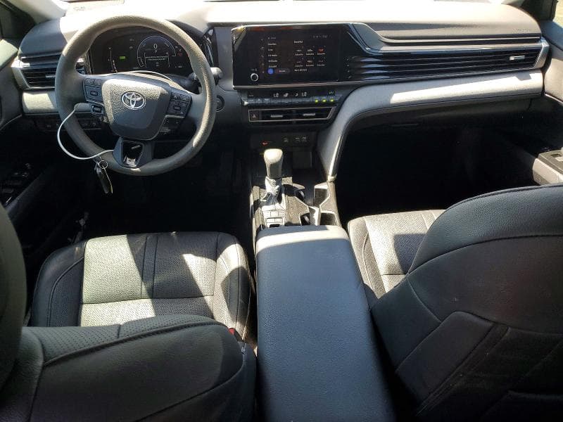 2025 TOYOTA CAMRY LE 8