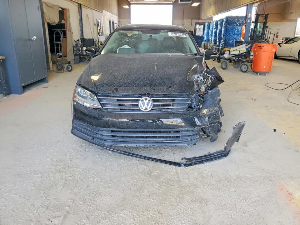 2017 VOLKSWAGEN JETTA SE 5