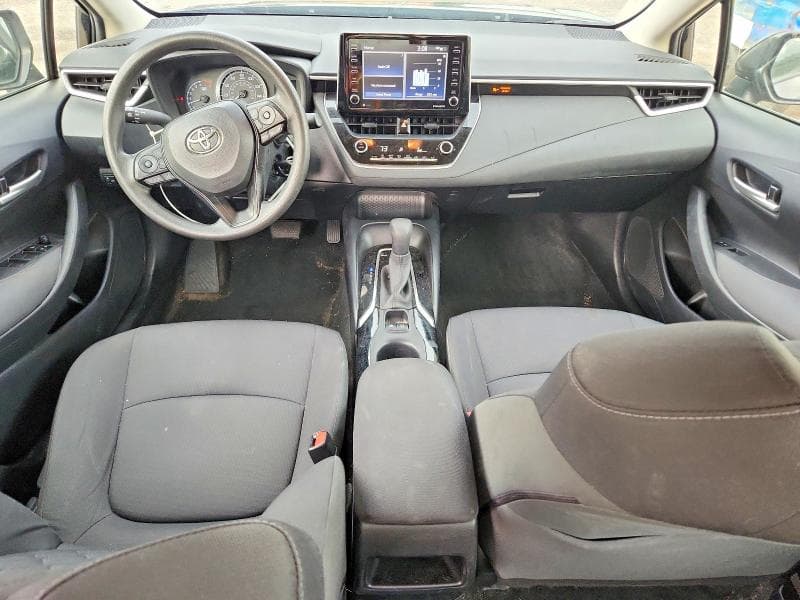 2021 TOYOTA COROLLA LE 8