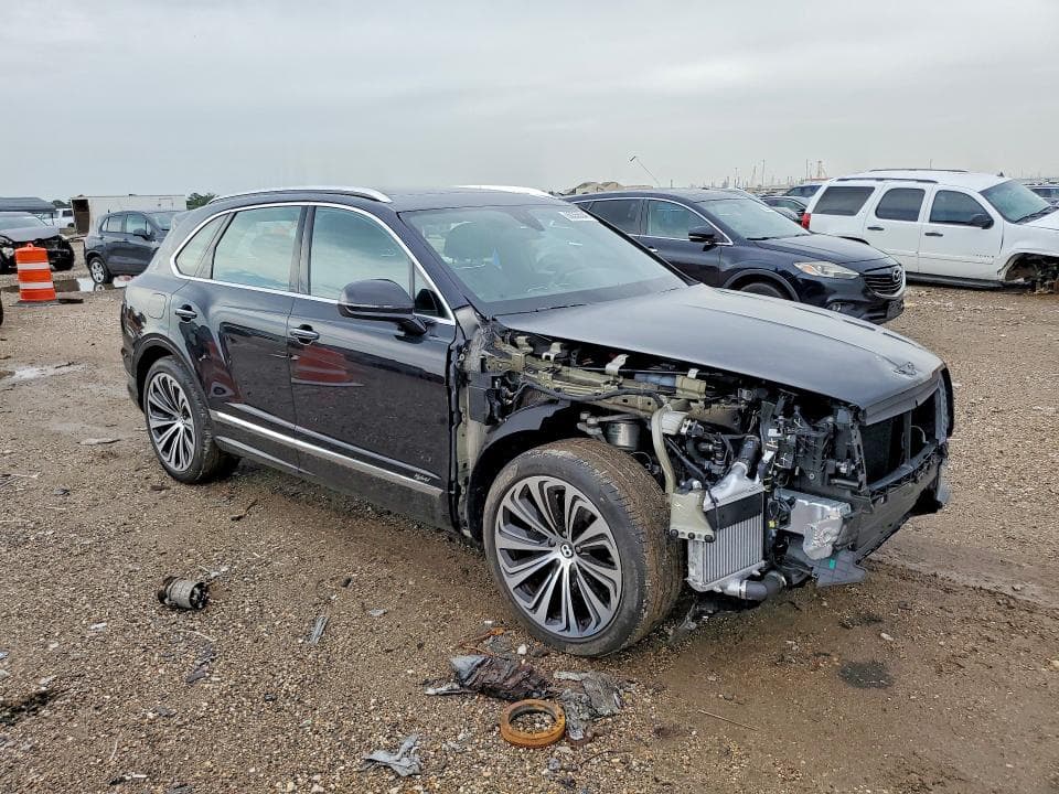 2021 BENTLEY BENTAYGA 4