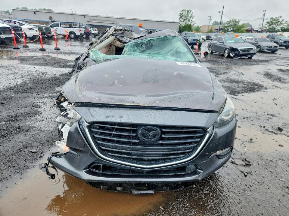 2018 MAZDA 3 GS 5