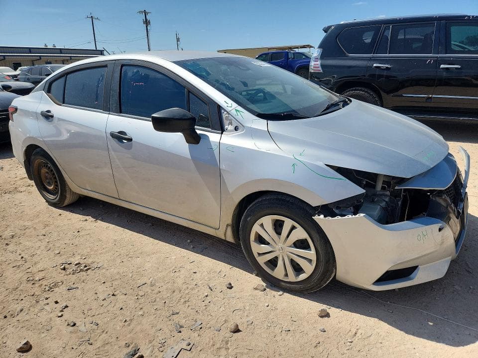 2020 NISSAN VERSA S 4