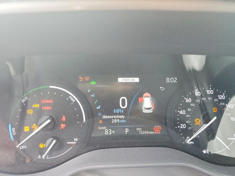 2025 TOYOTA SIENNA LE 9
