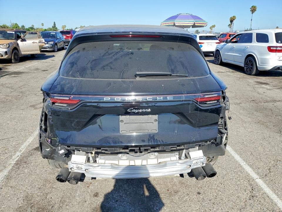 2023 PORSCHE CAYENNE BASE/PLATINUM EDITION 6