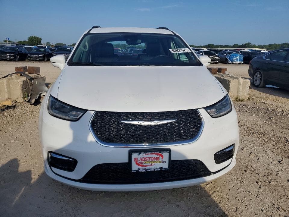 2022 CHRYSLER PACIFICA TOURING L 5