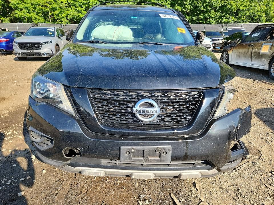 2019 NISSAN PATHFINDER SL 5
