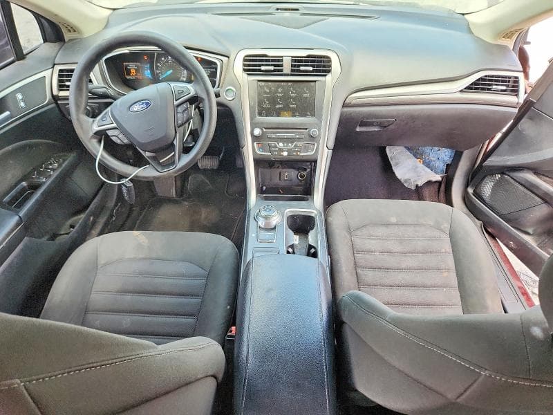 2017 FORD FUSION SE 8