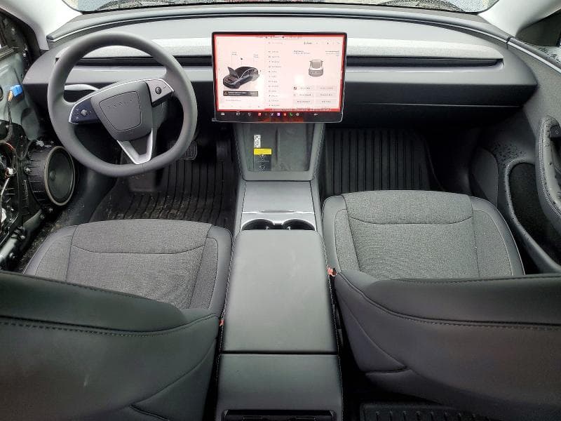2026 TESLA MODEL 3 8