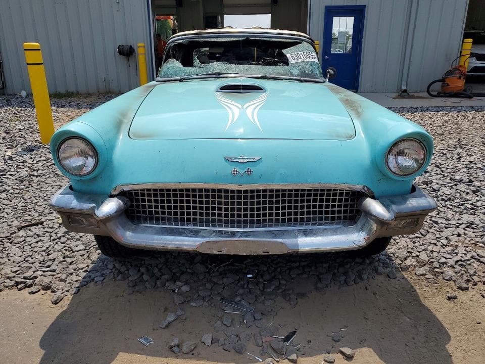 1957 FORD THUNDRBIRD 5