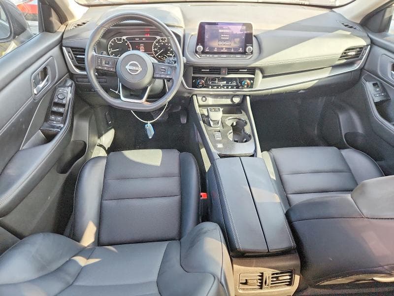 2024 NISSAN ROGUE SV 8