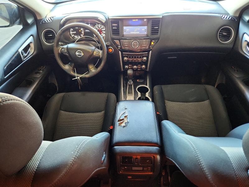 2018 NISSAN PATHFINDER SV 8
