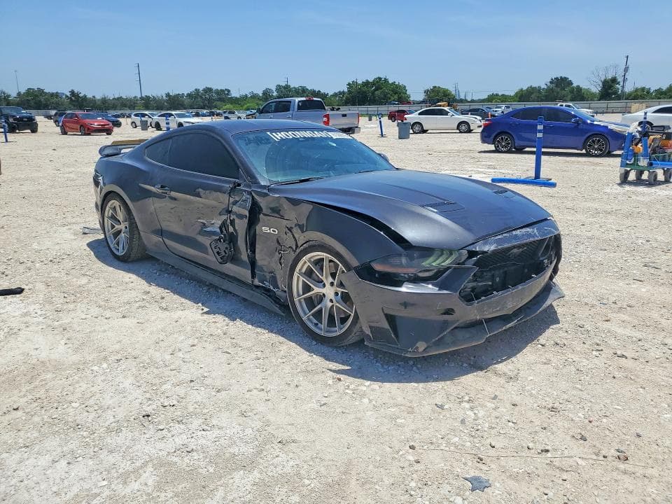 2022 FORD MUSTANG GT 4